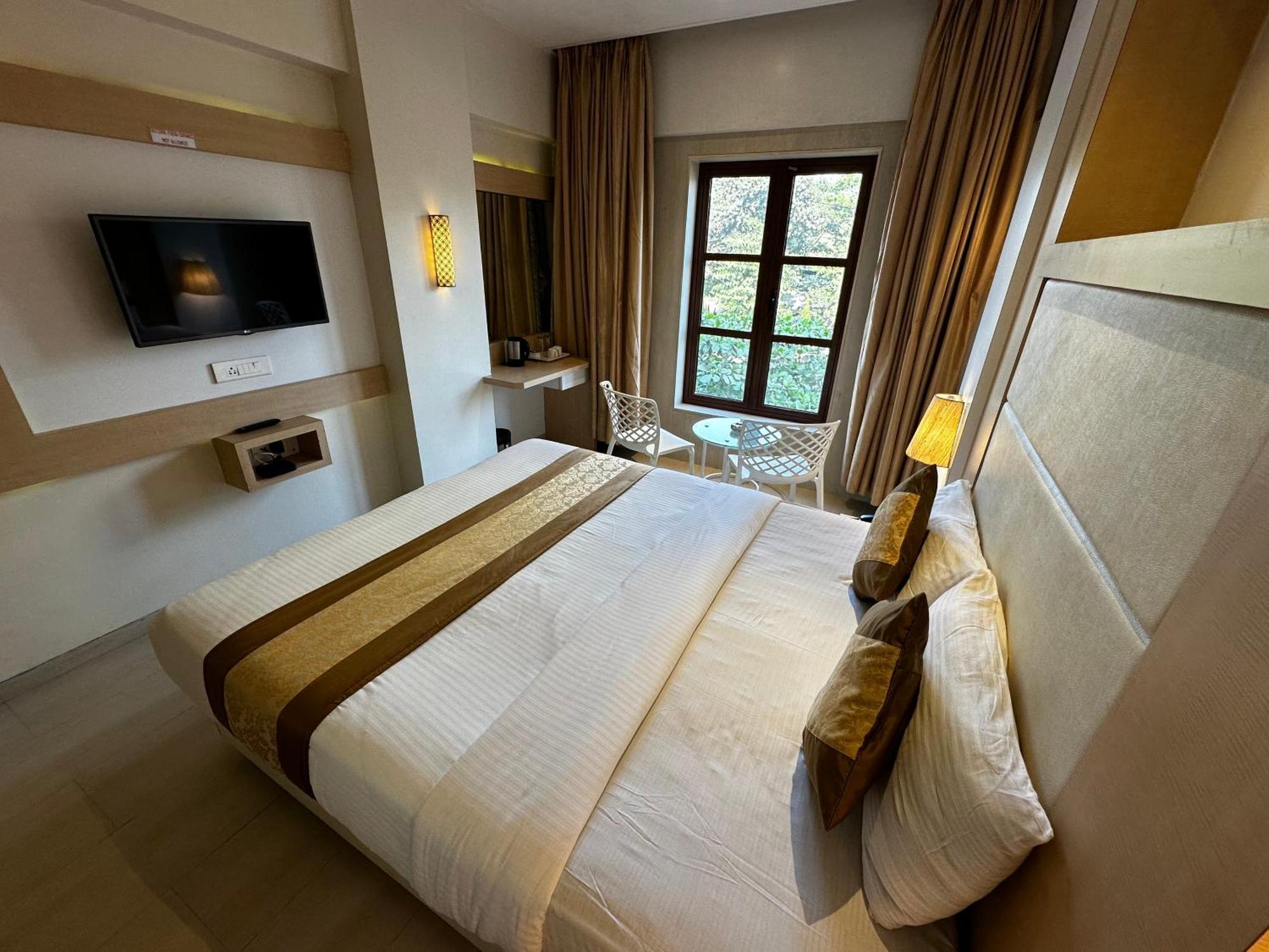 South Coast Hotel Wagle Estate Thane Exterior photo