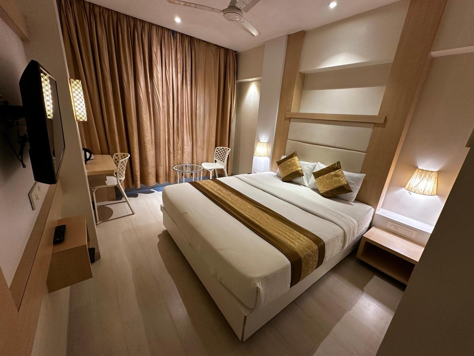South Coast Hotel Wagle Estate Thane Exterior photo